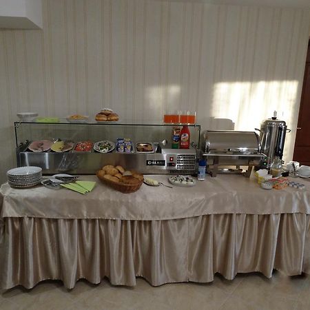Hotelik Pod Lwami Malaszewicze Duze Buitenkant foto
