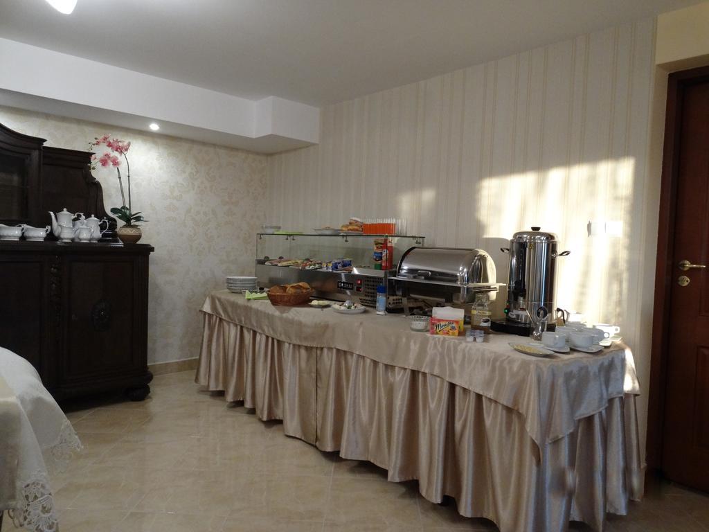 Hotelik Pod Lwami Malaszewicze Duze Buitenkant foto