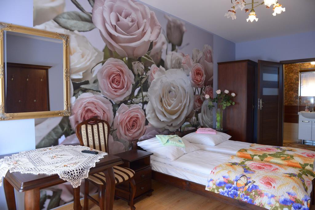Hotelik Pod Lwami Malaszewicze Duze Kamer foto