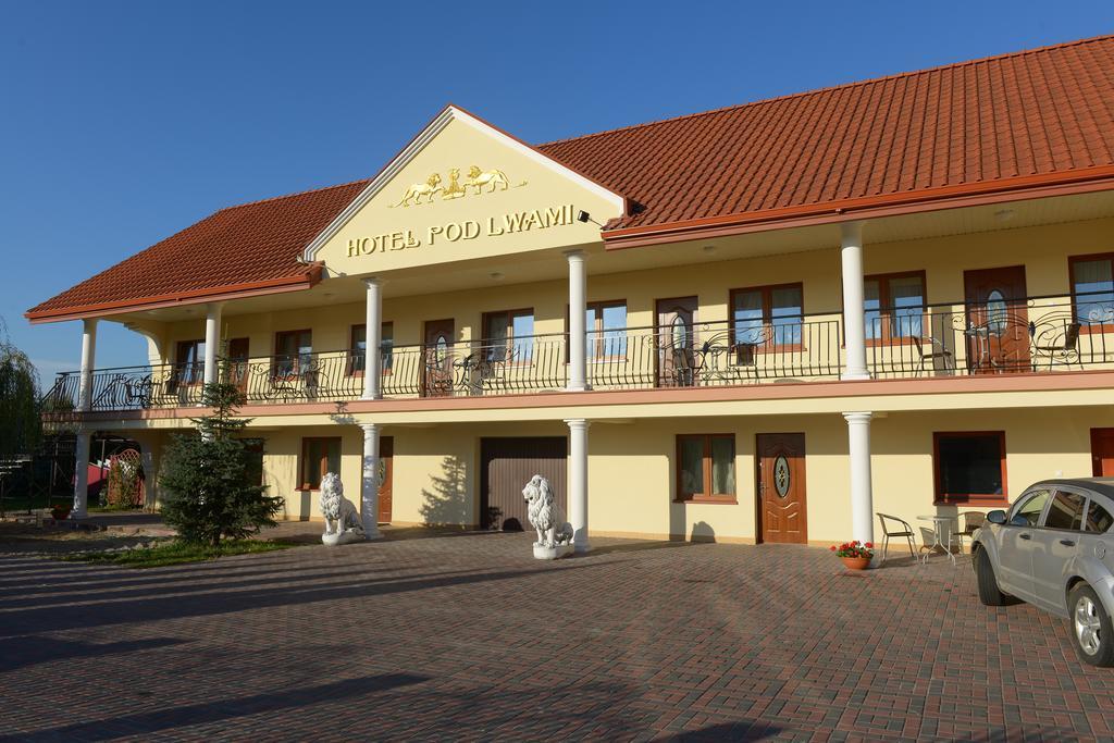 Hotelik Pod Lwami Malaszewicze Duze Buitenkant foto